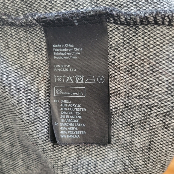 DIVIDED Lightweight Soft Jacket - Picture 9 of 9